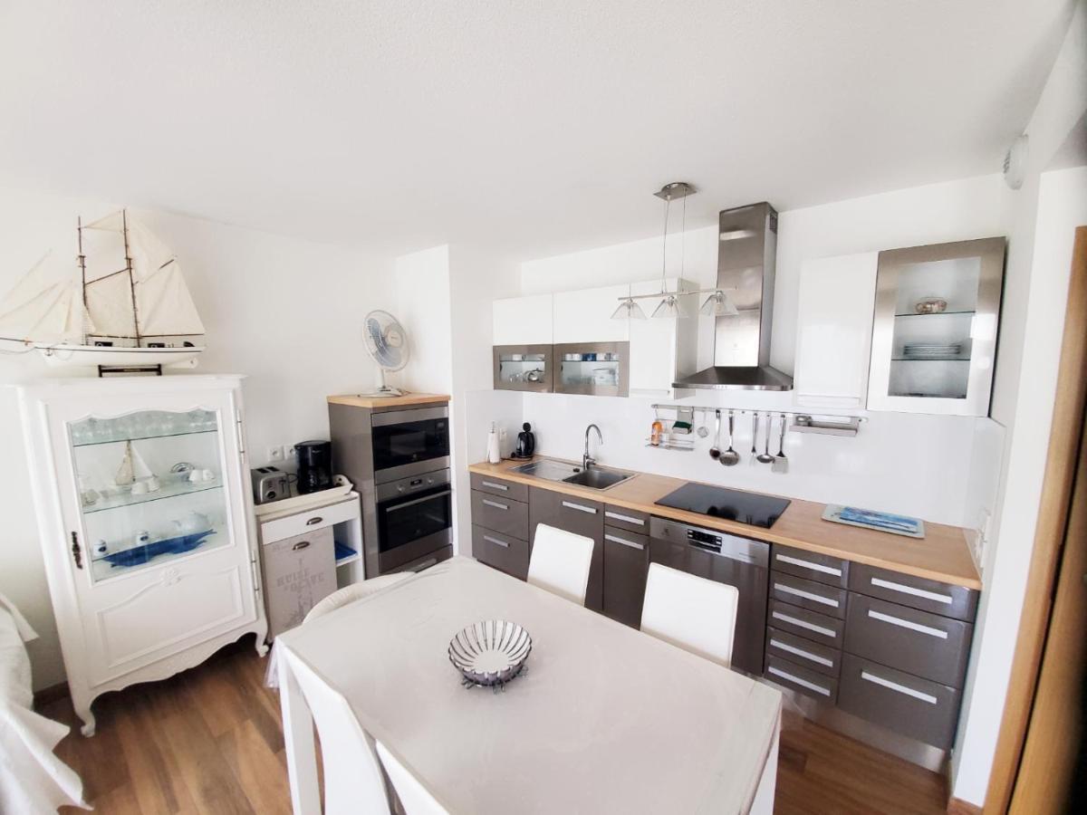 Le Carre Des Sens Apartment Ла Рошел Екстериор снимка